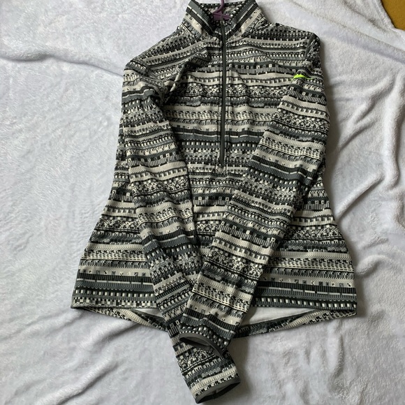 Nike Dri-Fit Long sleeve half zip - Picture 1 of 2